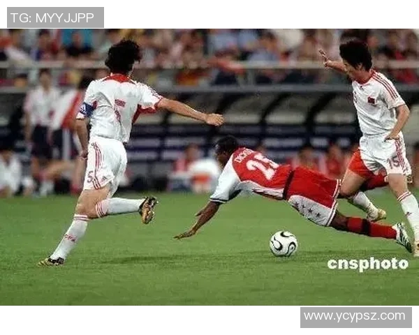 足球明星霸气画法全攻略轻松掌握绘制技巧与风格展示 足球明星霸气画法全攻略轻松掌握绘制技巧与风格展示